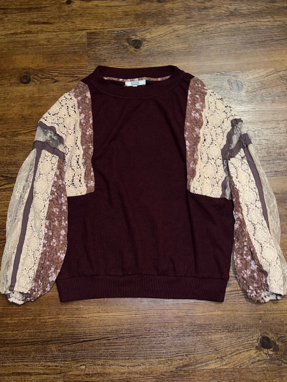 Gimmicks BKE Mixed Media Lace Patchwork Crochet Boho Sweater Burgundy Size M